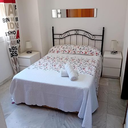 Apartamento Sostoa 1 Малага Екстериор снимка