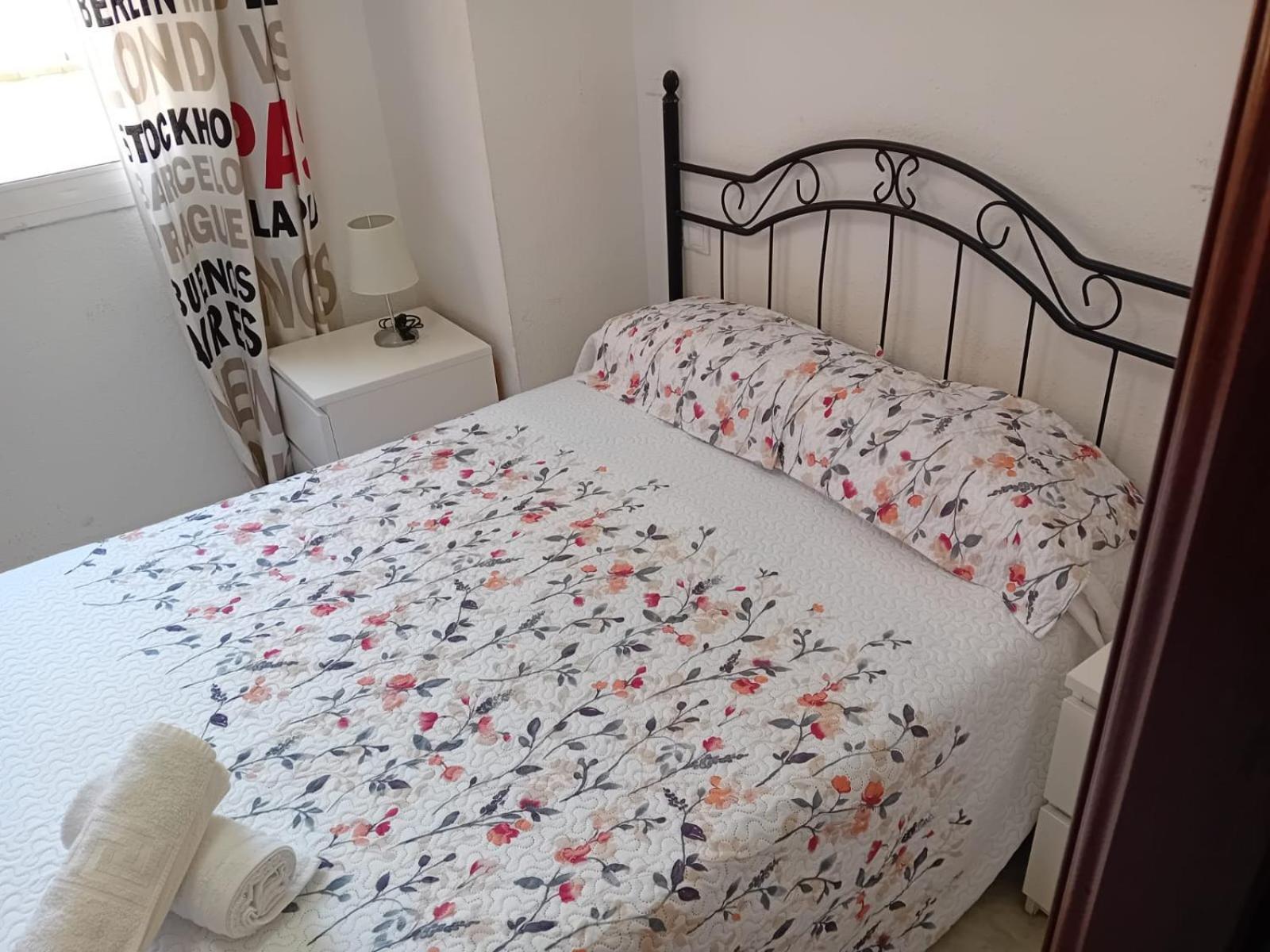 Apartamento Sostoa 1 Малага Екстериор снимка
